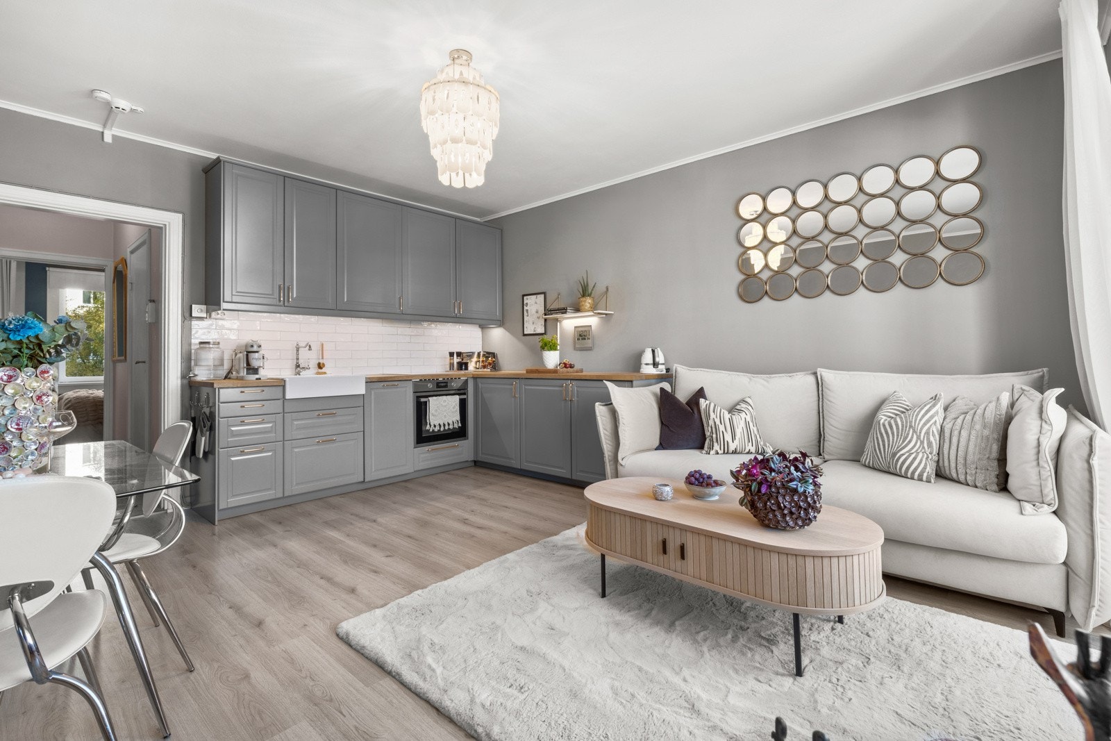 - Sosial løsning mot kjøkkenet - Galleribilde