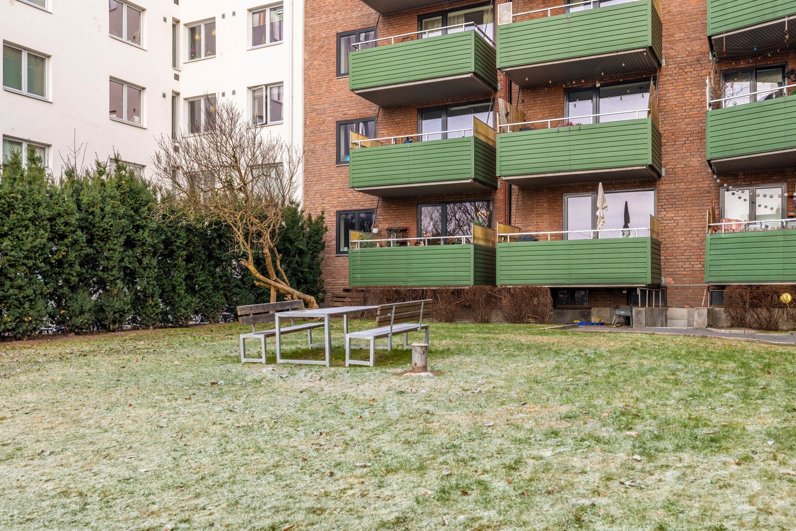 Bakgården Galleribilde