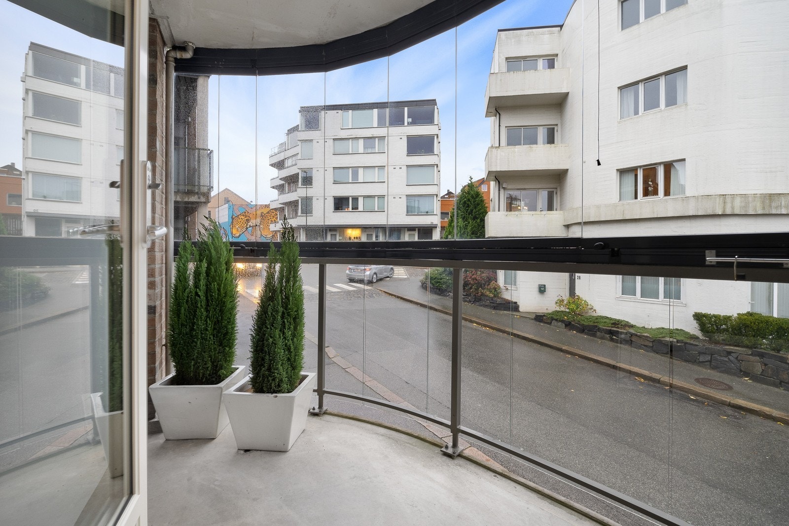 Innglasset balkong 2 Galleribilde