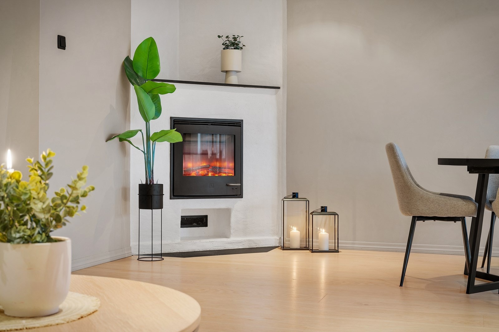 - Herlig peis som skaper hygge og gir god varme på kalde vinterdager - Galleribilde