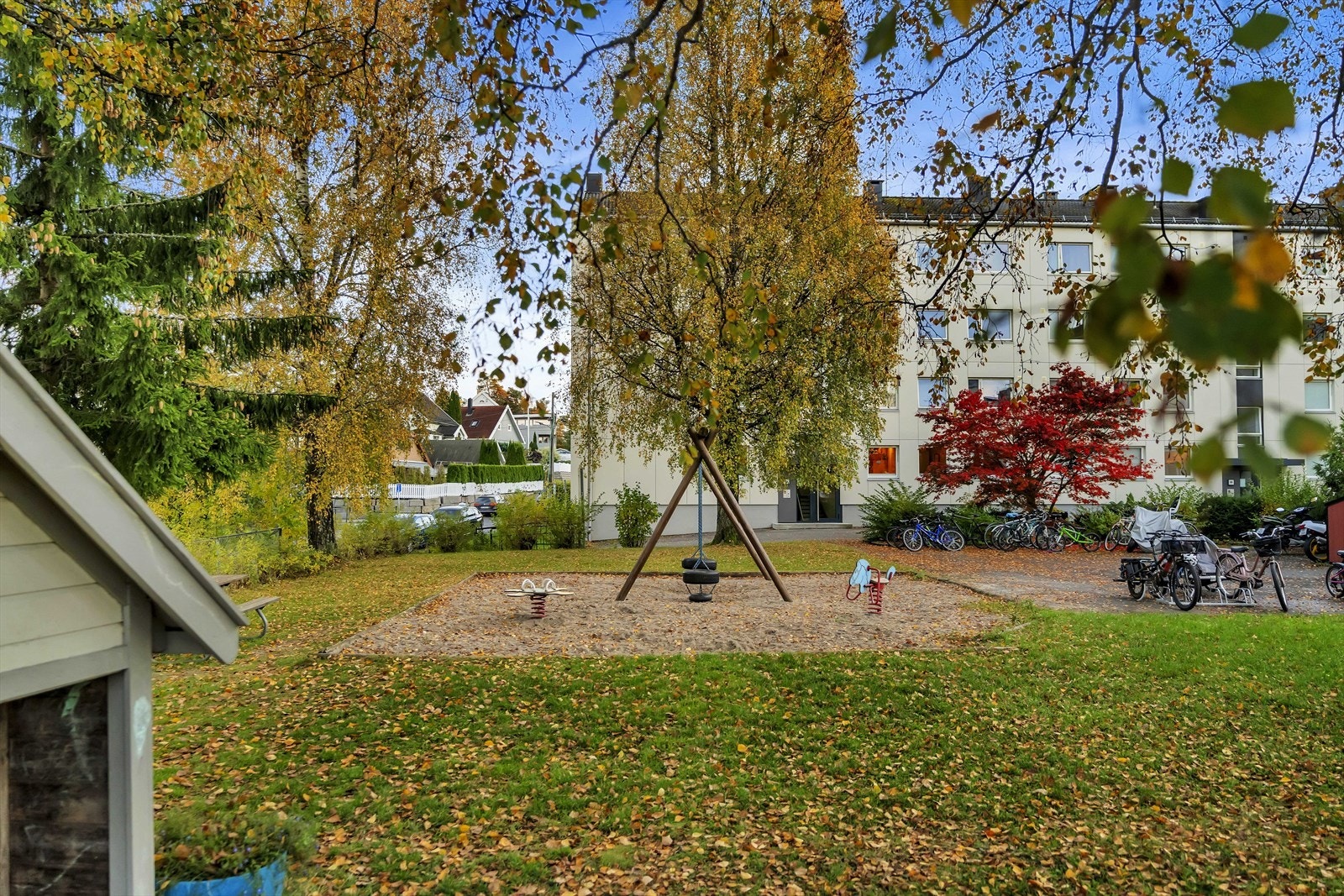 Det er også plass til sykkelparkering. Galleribilde