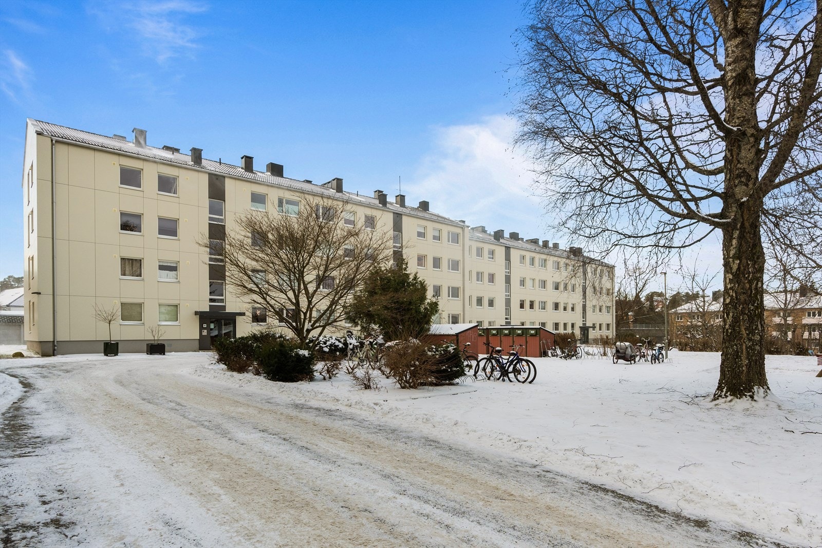 Borettslagets fasader ble renovert i 2018/19. Galleribilde