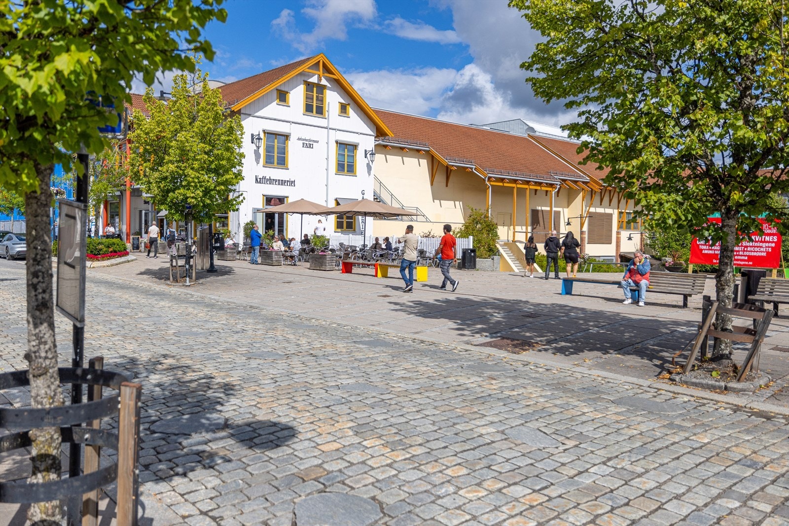 Jessheim Sentrum ligger også i kort avstand fra eiendommen. Galleribilde