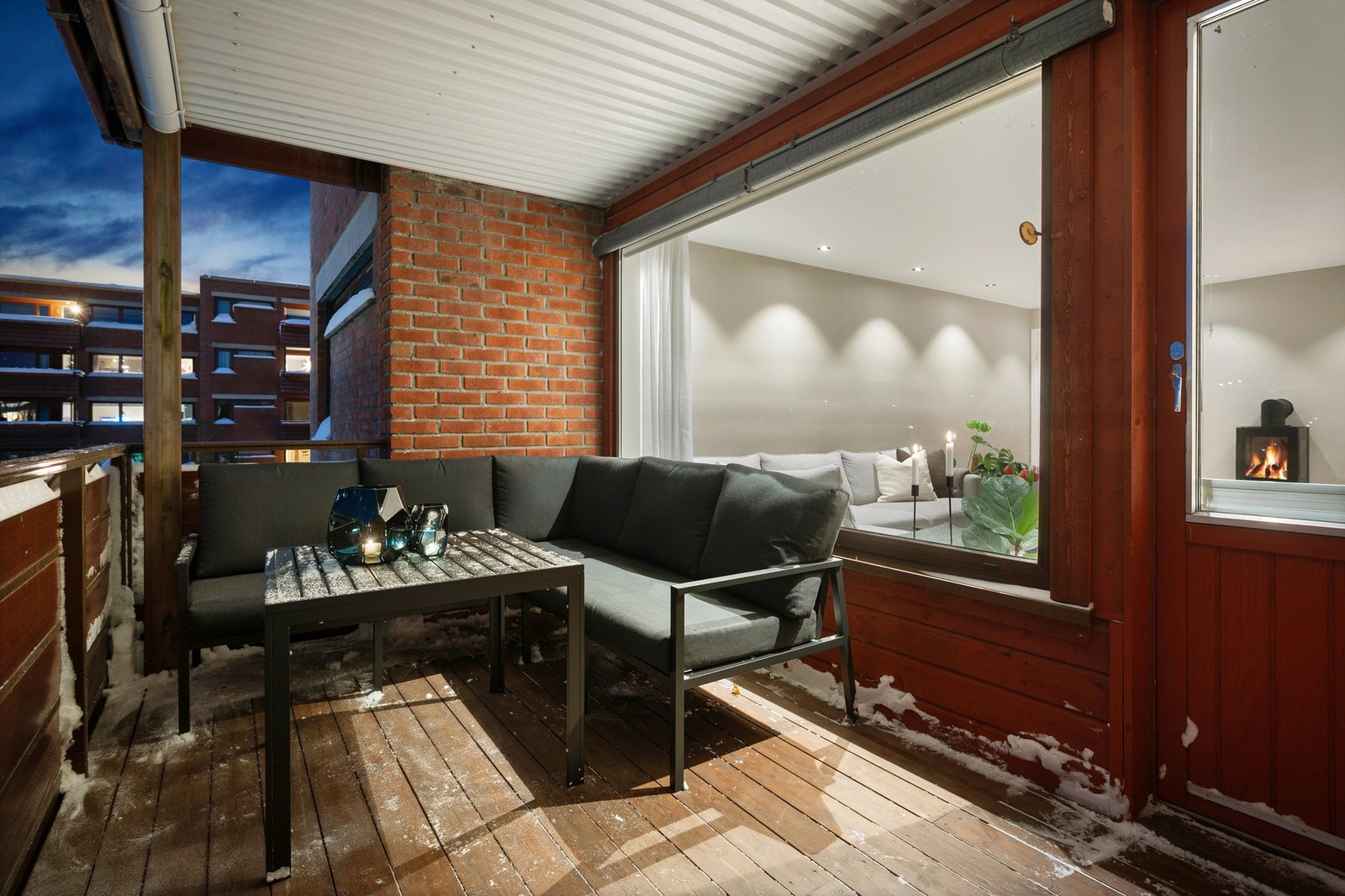 Utvendig solskjerming medfølger i handelen. Galleribilde