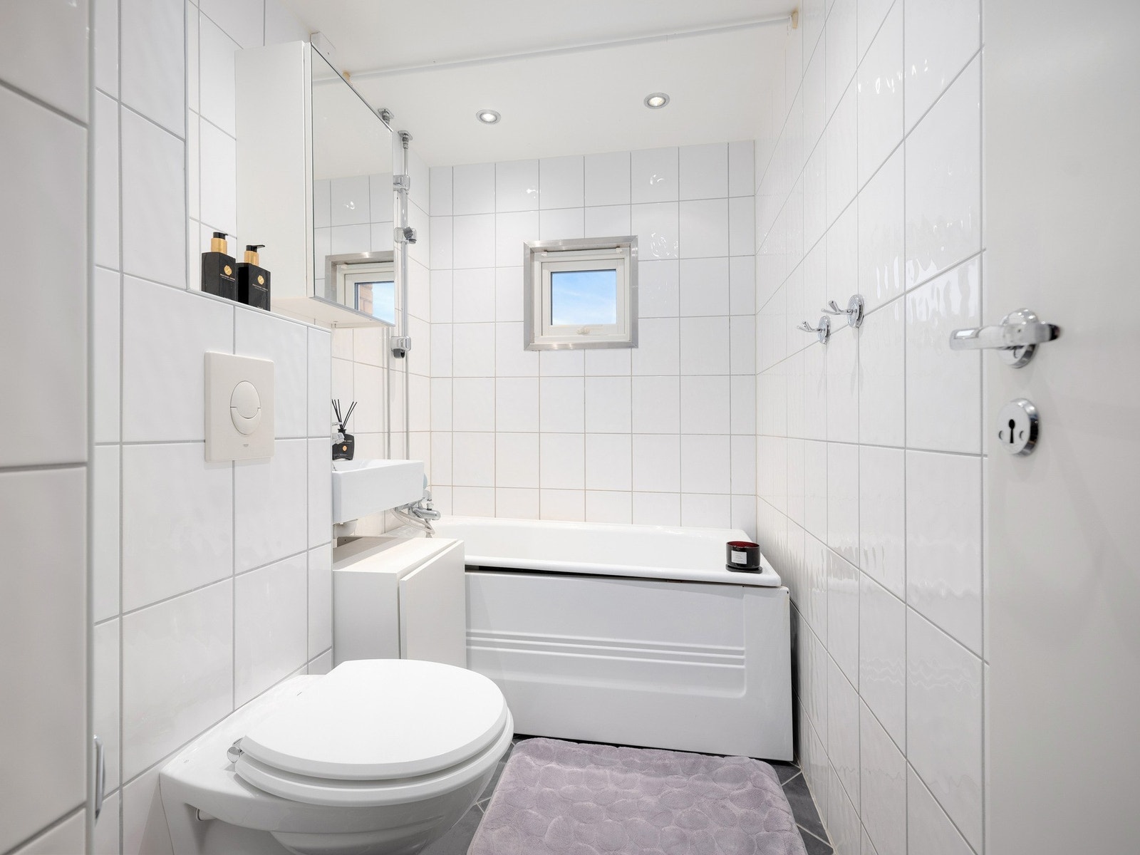 Tidløst bad, rehabilitert i borettslagets regi i 2010. Galleribilde