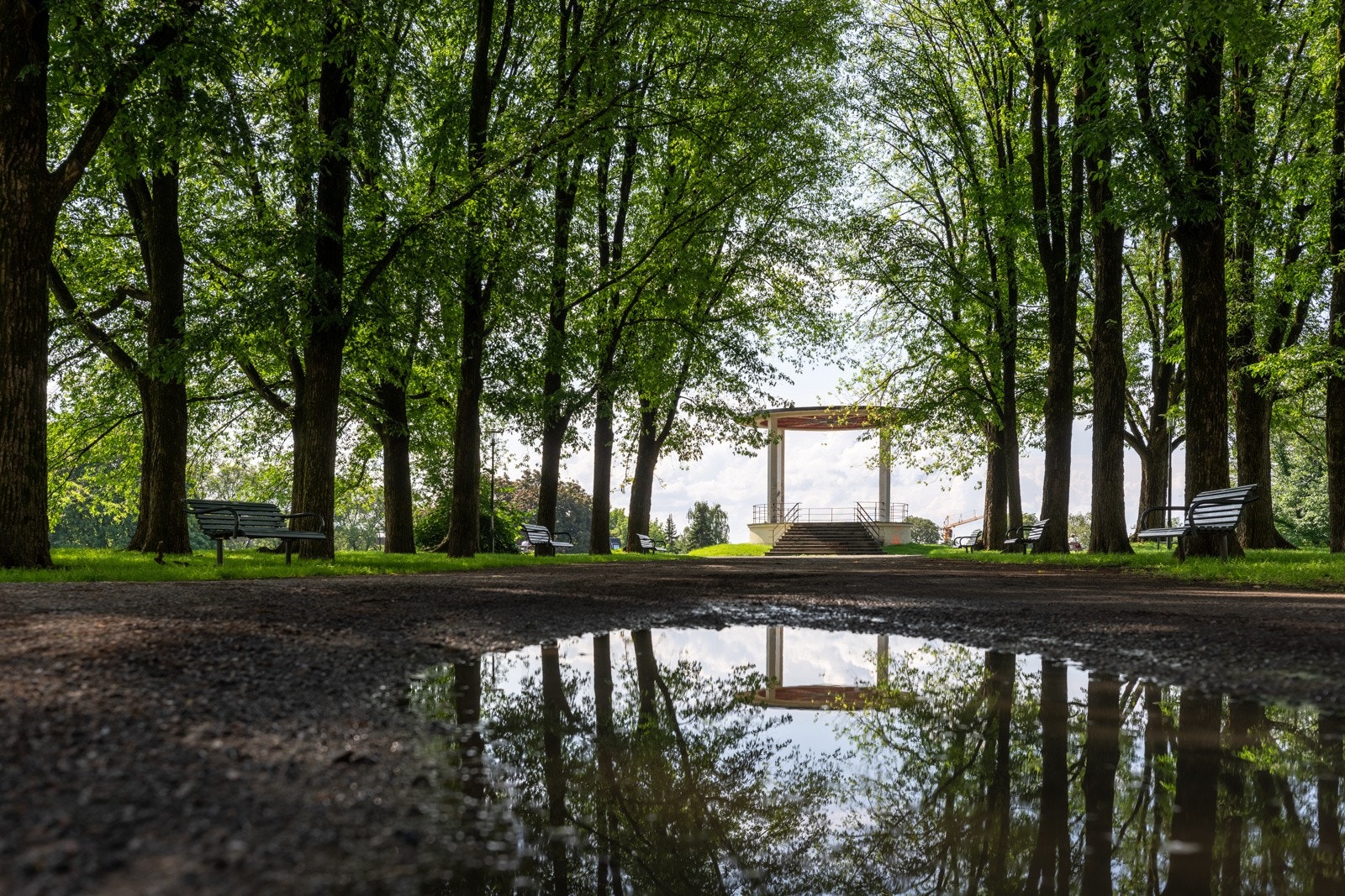 Torshovparken med sin flotte paviljong - et yndet sted for beboerne på Torshov. Galleribilde