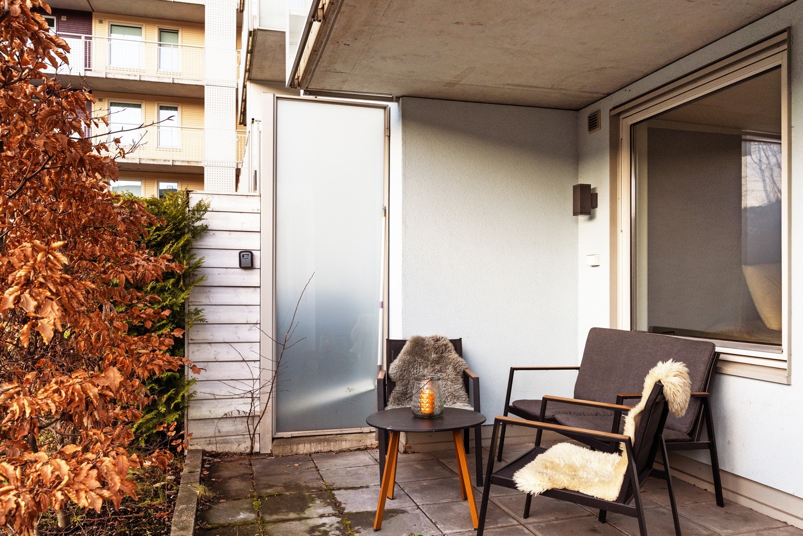 Her er det bare å nyte fine dager og kvelder i vår- og sommer halvåret. Galleribilde