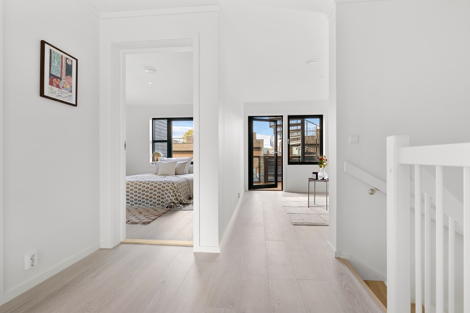 Etasjen har også en super tv-stue, ypperlig for små og store Galleribilde