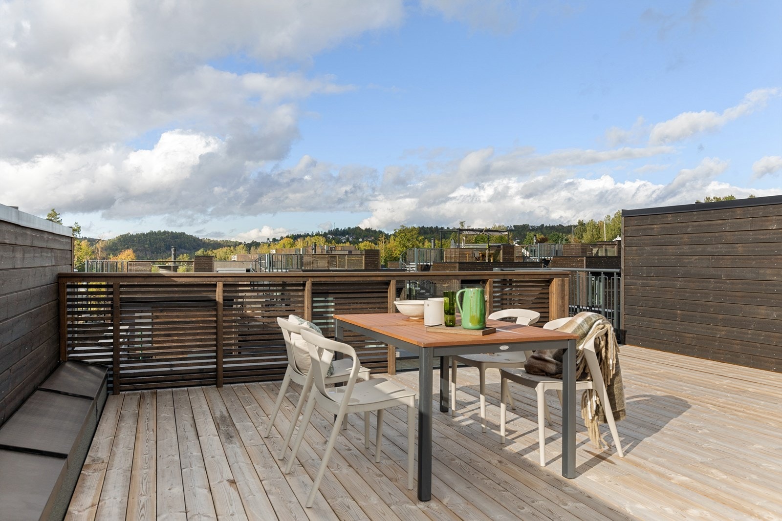 Det er også lagt klart avløp om man ønsker å etablere utekjøkken her oppe Galleribilde