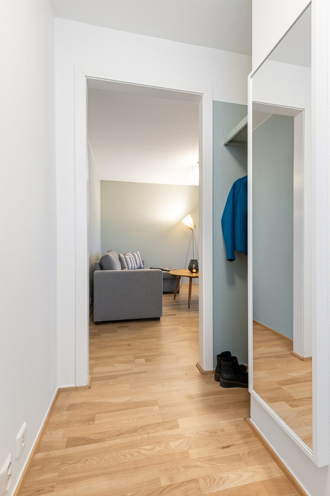 Gang/entré mot stue Galleribilde