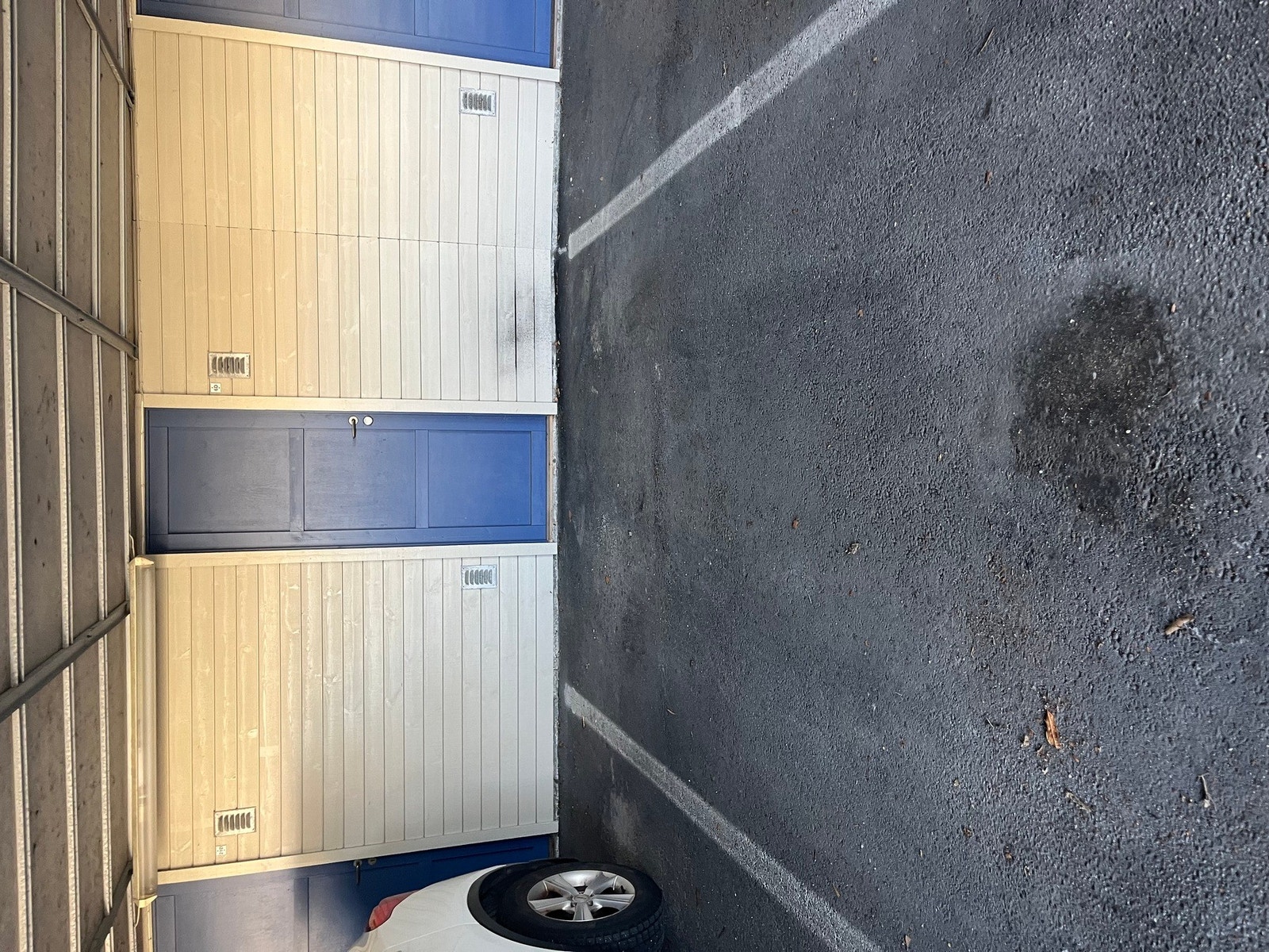 Parkeringsplassen som hører til leiligheten Galleribilde