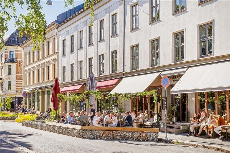 På Grünerløkka finner du flere hyggelige parkområder, populære restauranter og kaféer (2).jpg Galleribilde