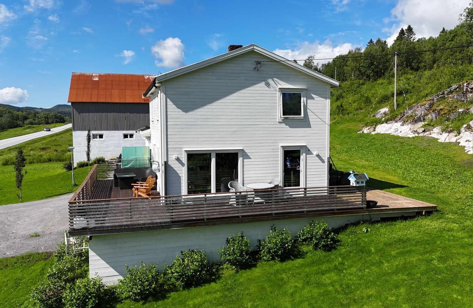 Romslig terrasse Galleribilde