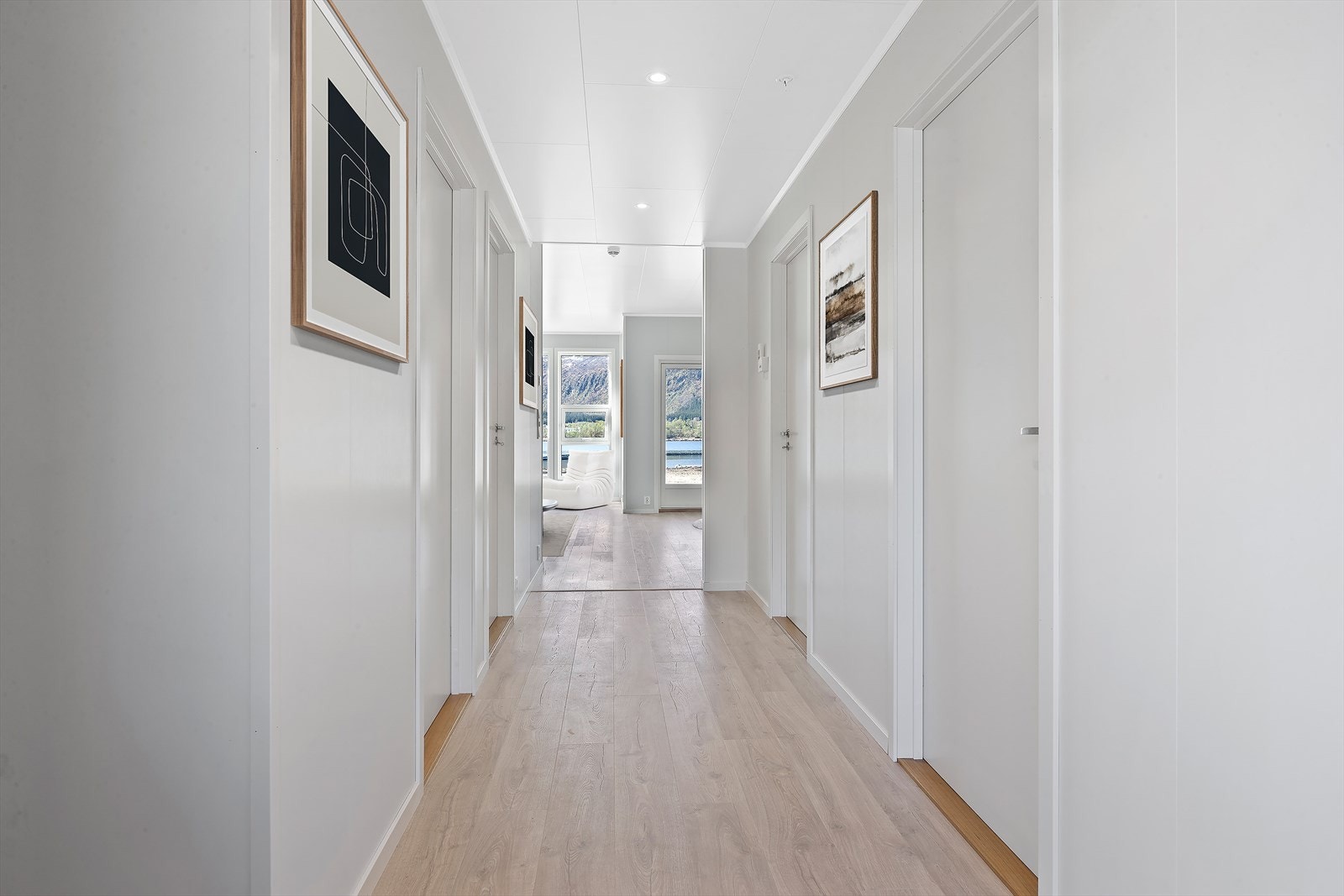 Se gang med møblering (digital styling) Galleribilde