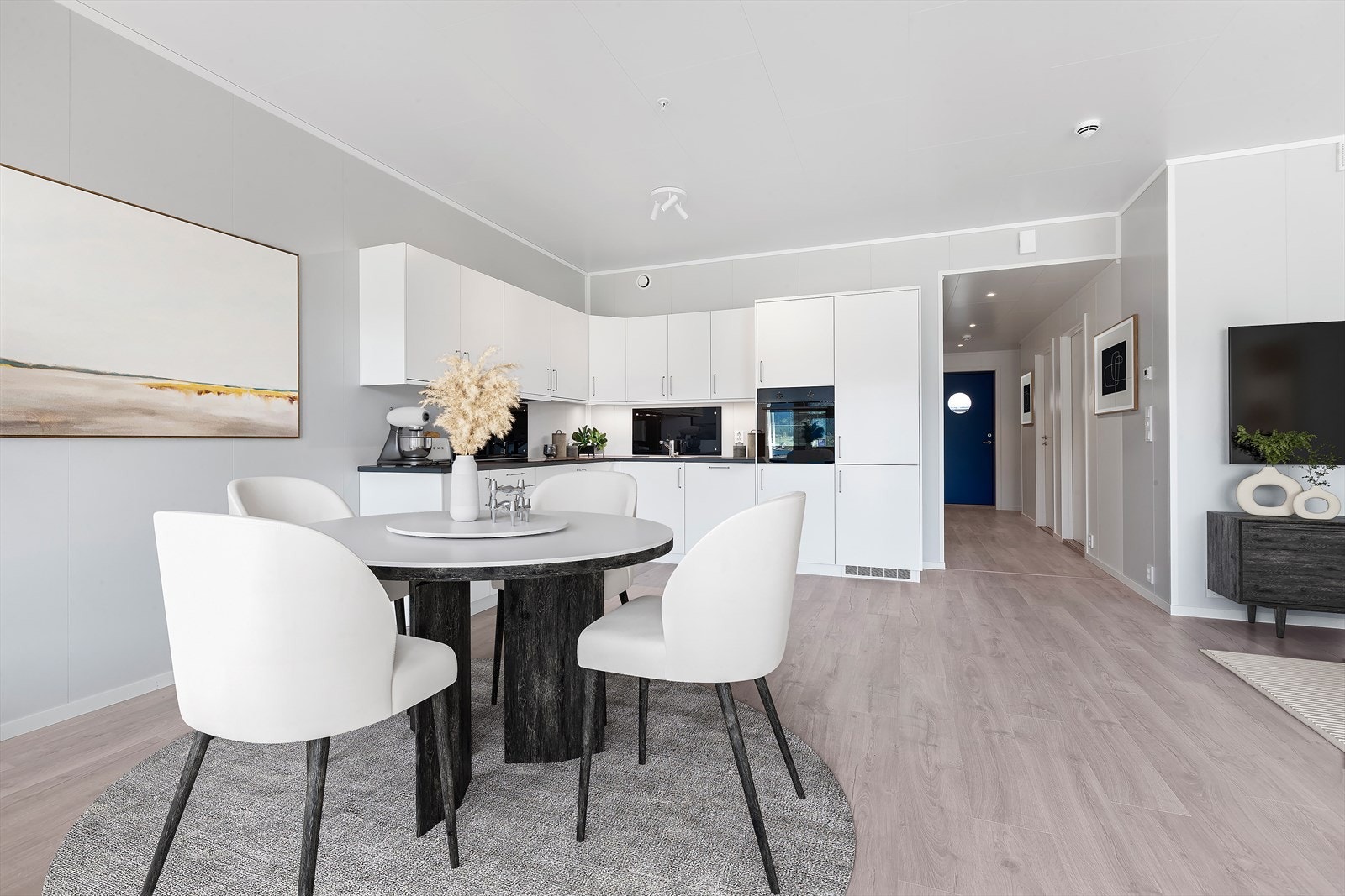 Se spisestuemøblement (digital styling) Galleribilde