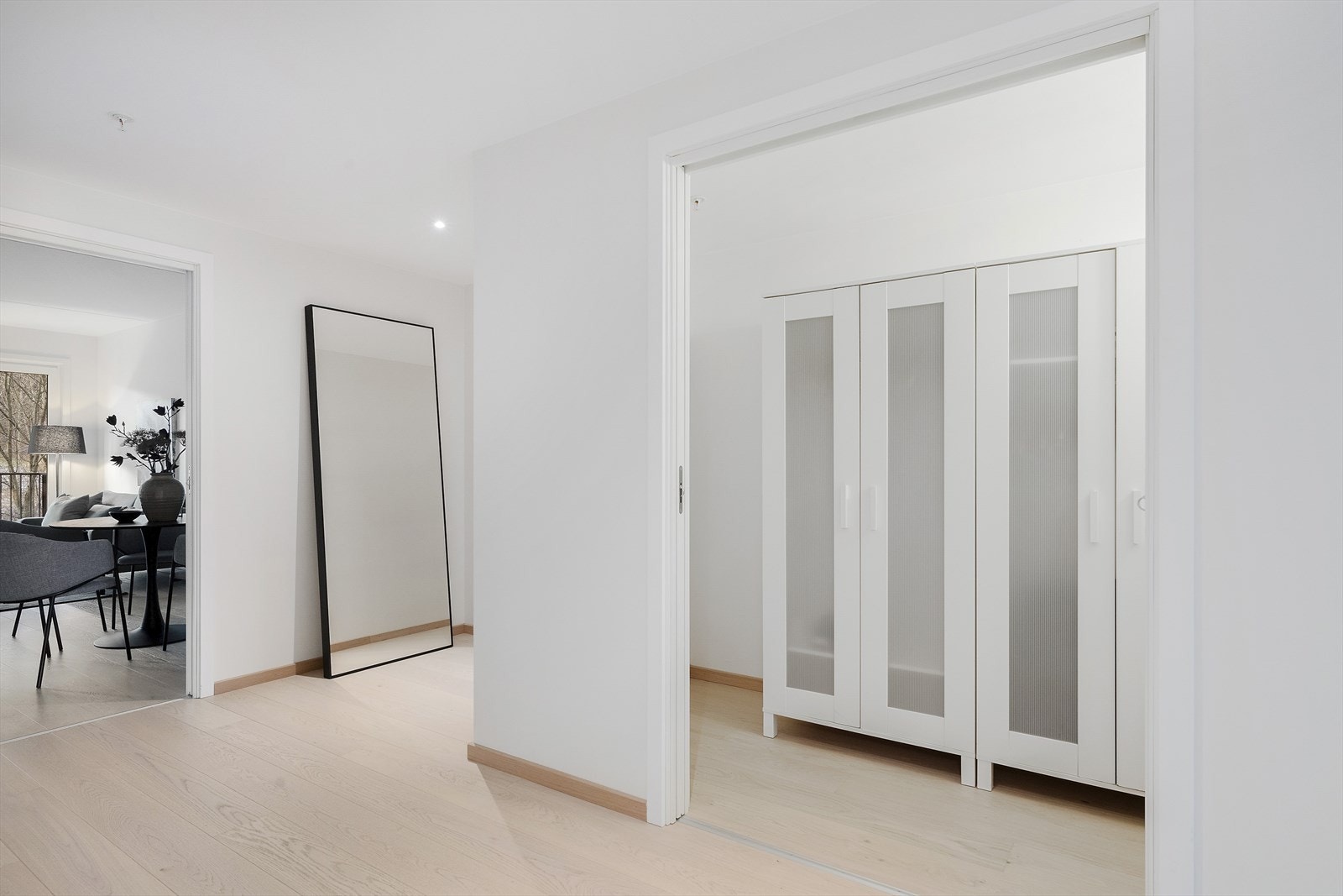 Her er det eget omkledningsrom med skap Galleribilde