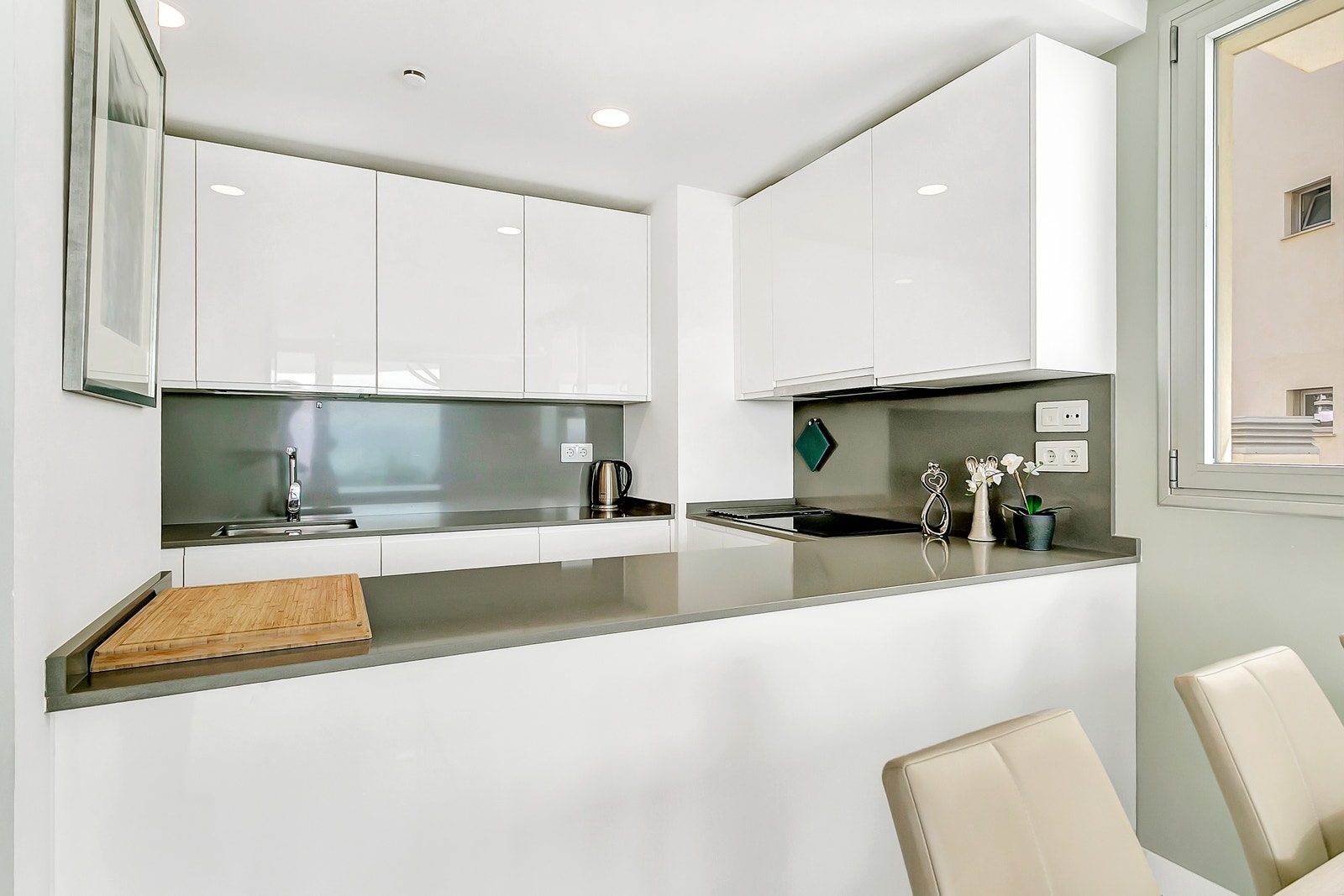 Kjøkkenet har Siemens produkter. Galleribilde