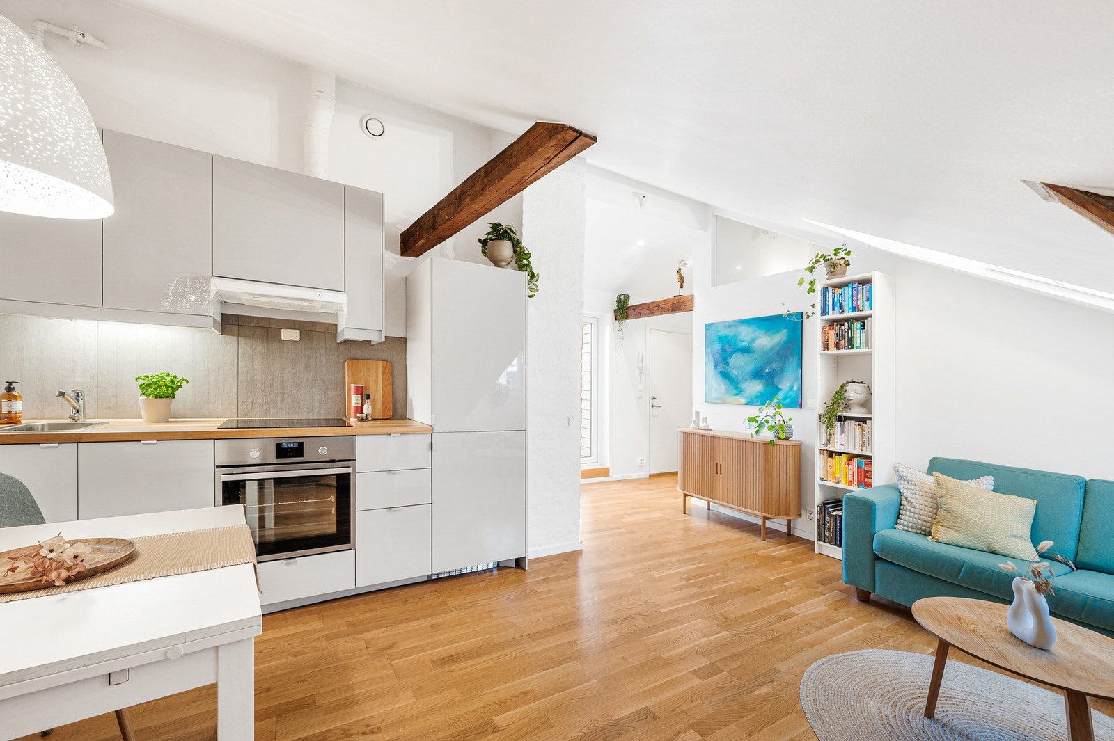 Mønehøyden er på ca. 3,05m. Galleribilde