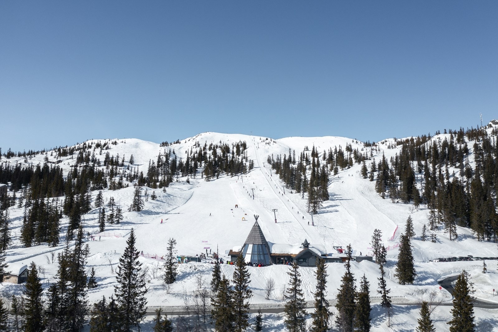 Høgevarde Fjellpark, kun et par steinkast fra hytta. Fotograf: Jon Hunnålvatn Tøn Galleribilde