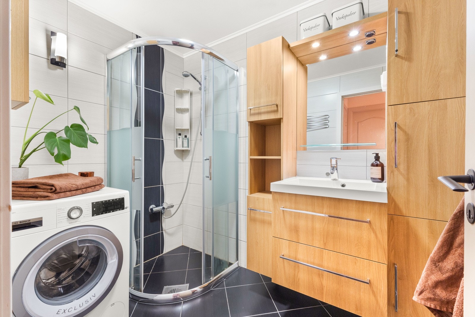 Bad med moderniseringsbehov. Galleribilde