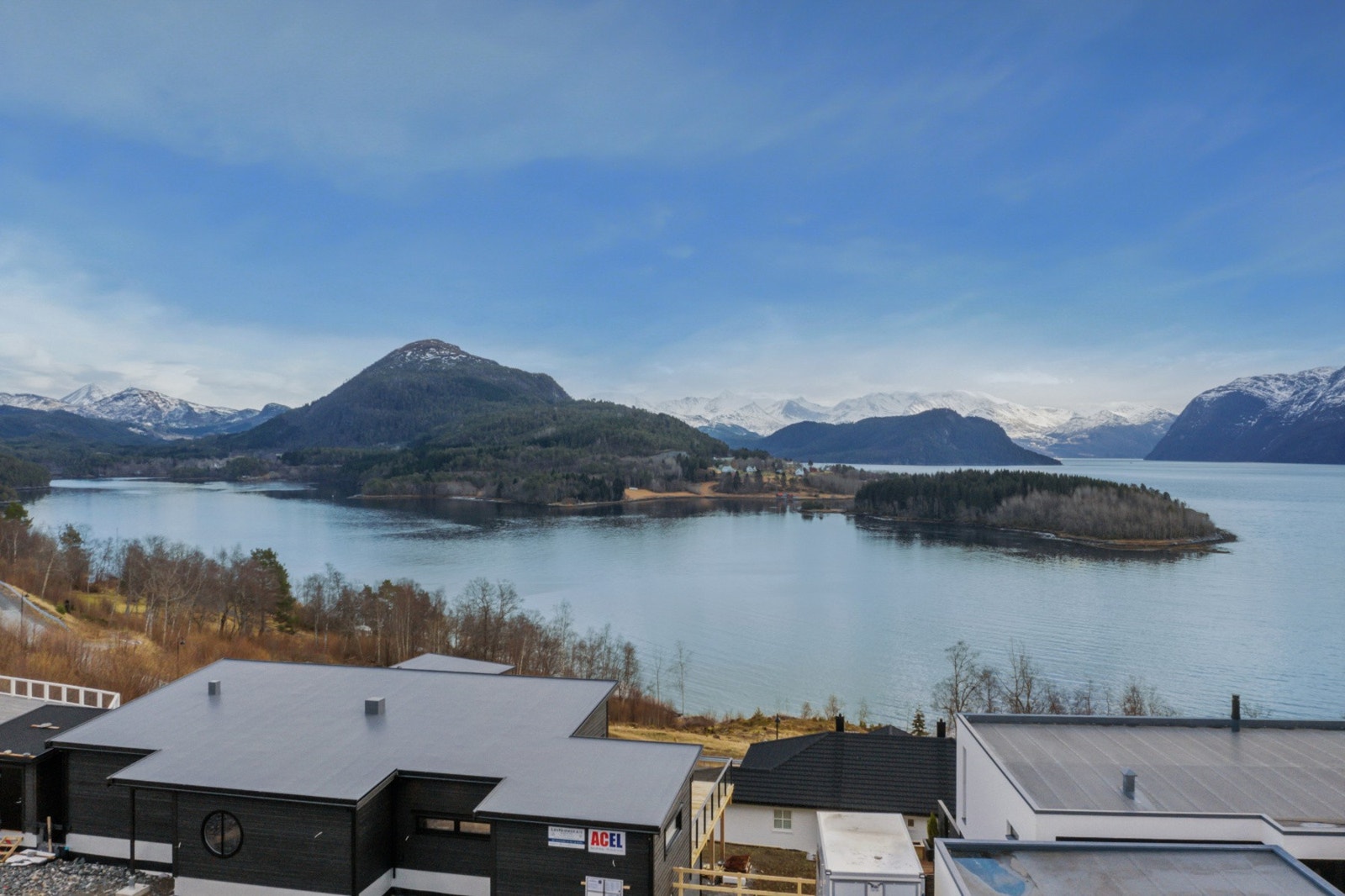 Fra boligen vil det bli fantastisk utsikt. Galleribilde