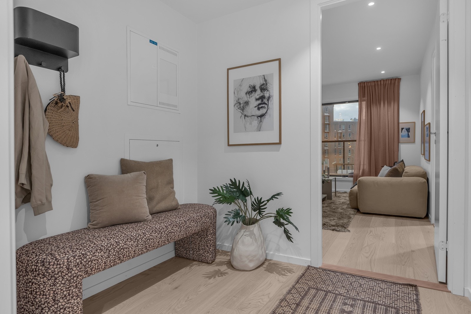 Det første som møter deg er dette fine inngangspartiet Galleribilde