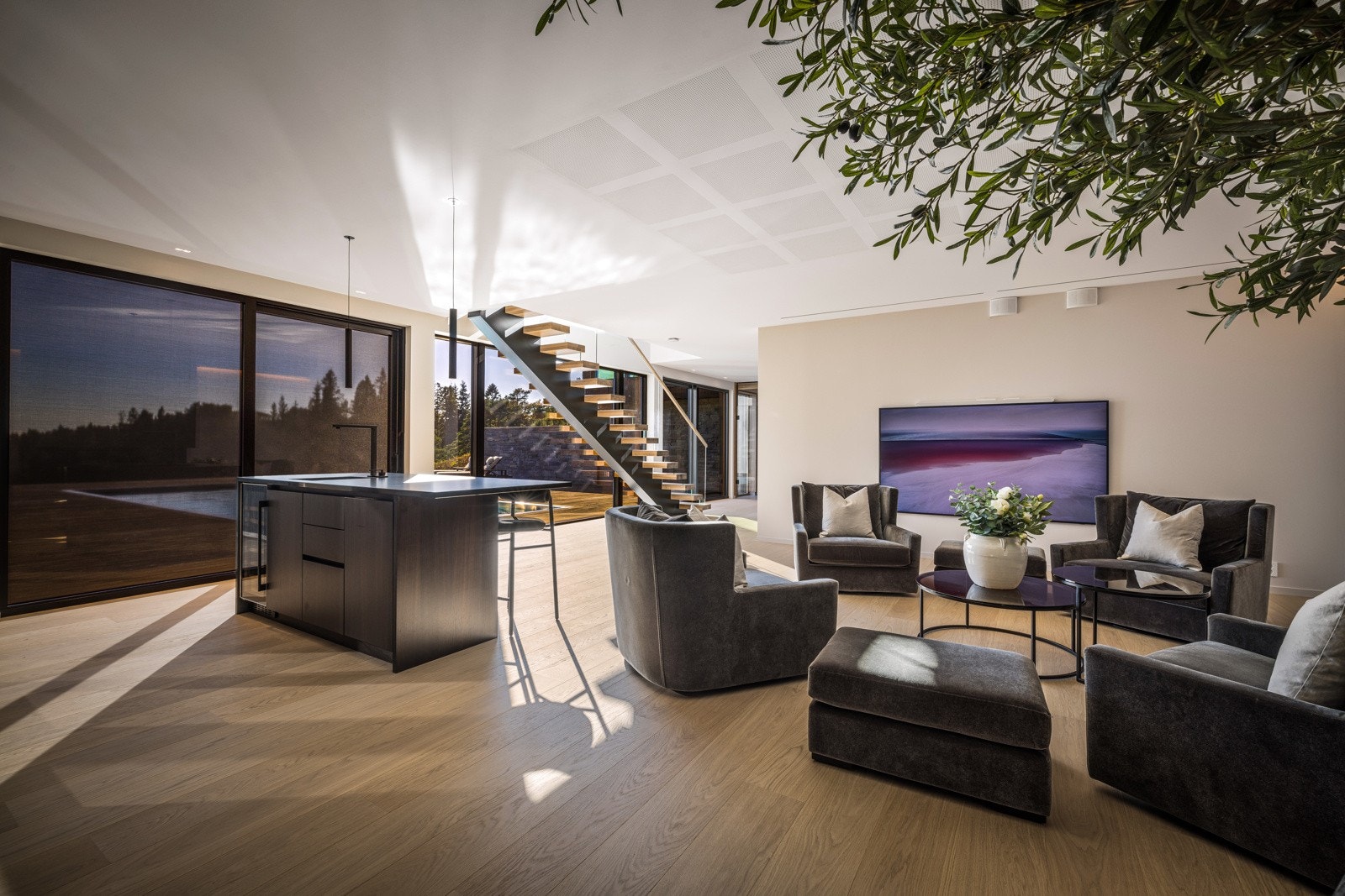 - Her kan man ha mange hyggelige sosiale sammenkomster, kose seg foran peisen eller se en god film - Galleribilde