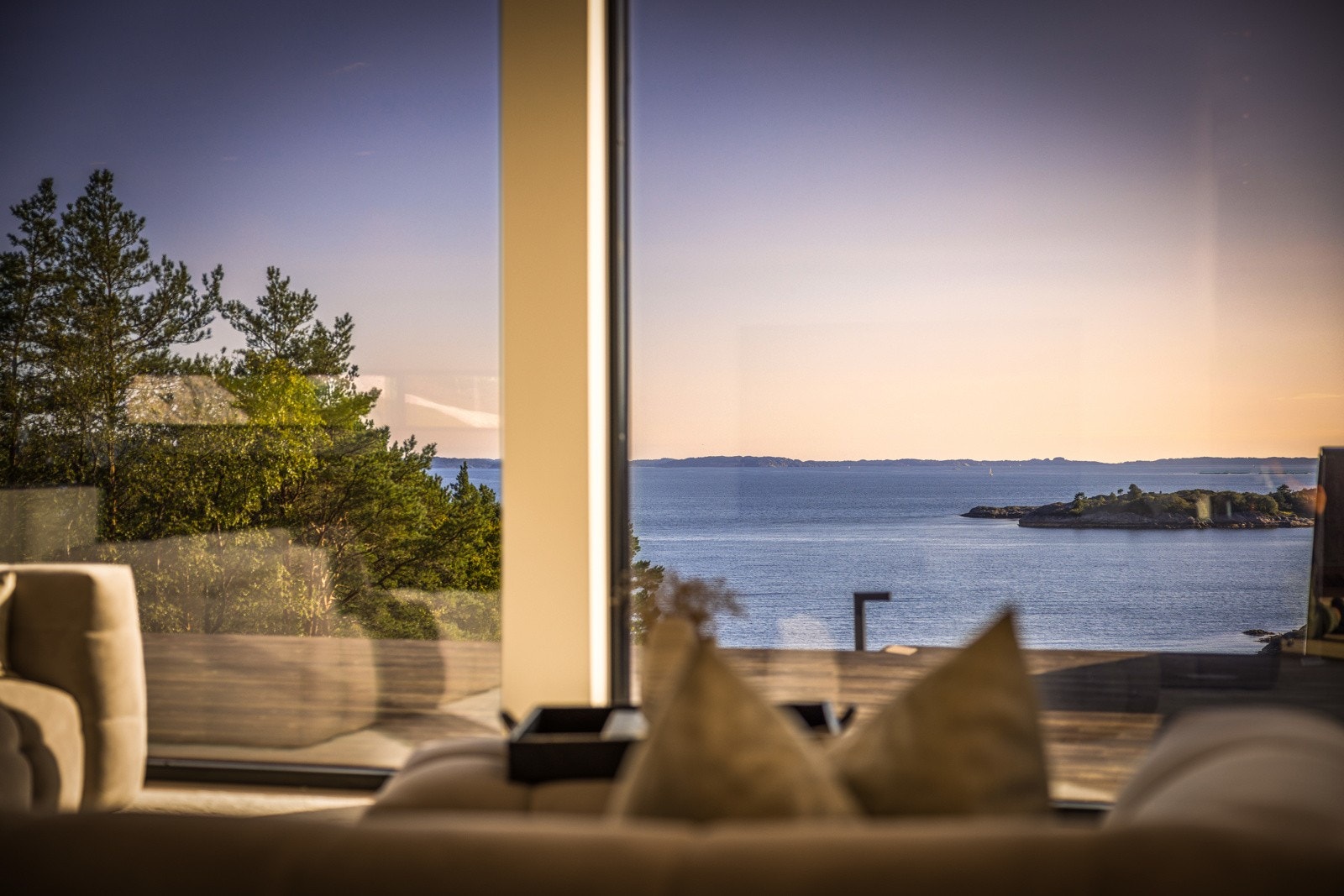 - Alle vinduene har innfelte utvendige screens - Galleribilde