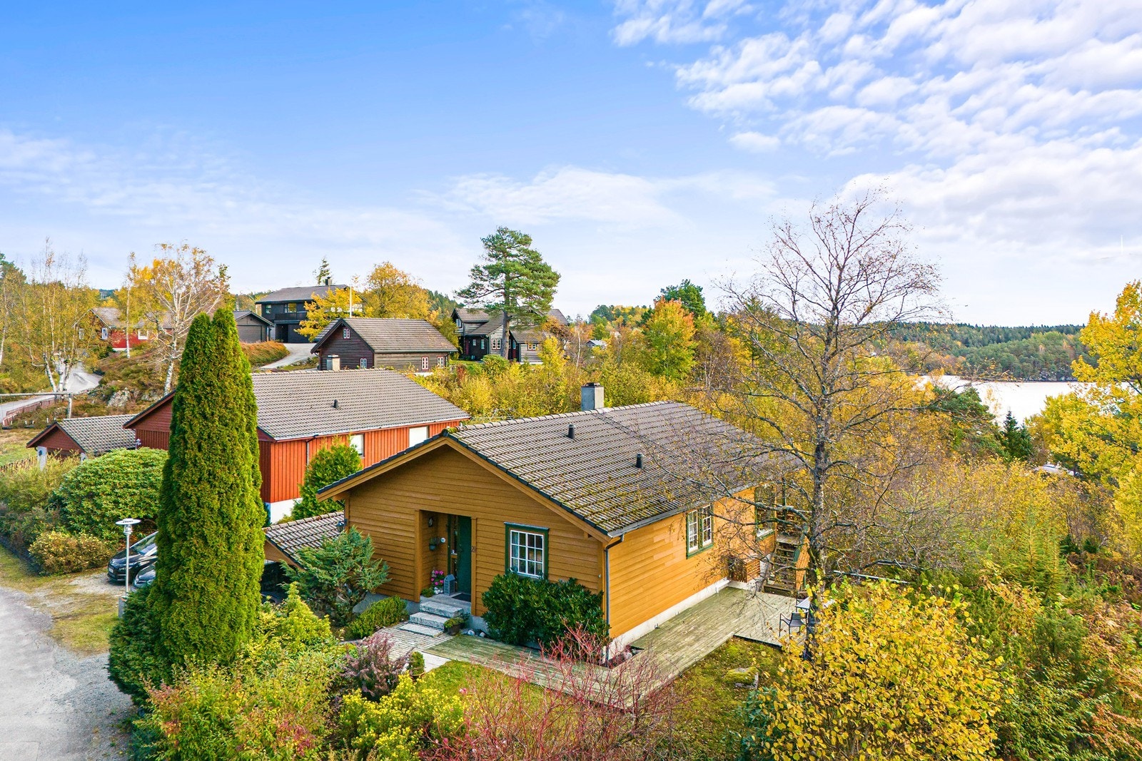 Enebolig med flott beliggenhet i et populært og familievennlig område. Galleribilde