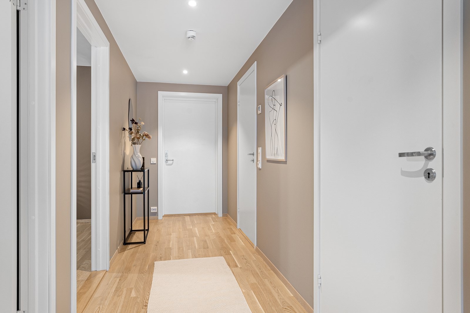 Entré - Velkommen inn! Galleribilde