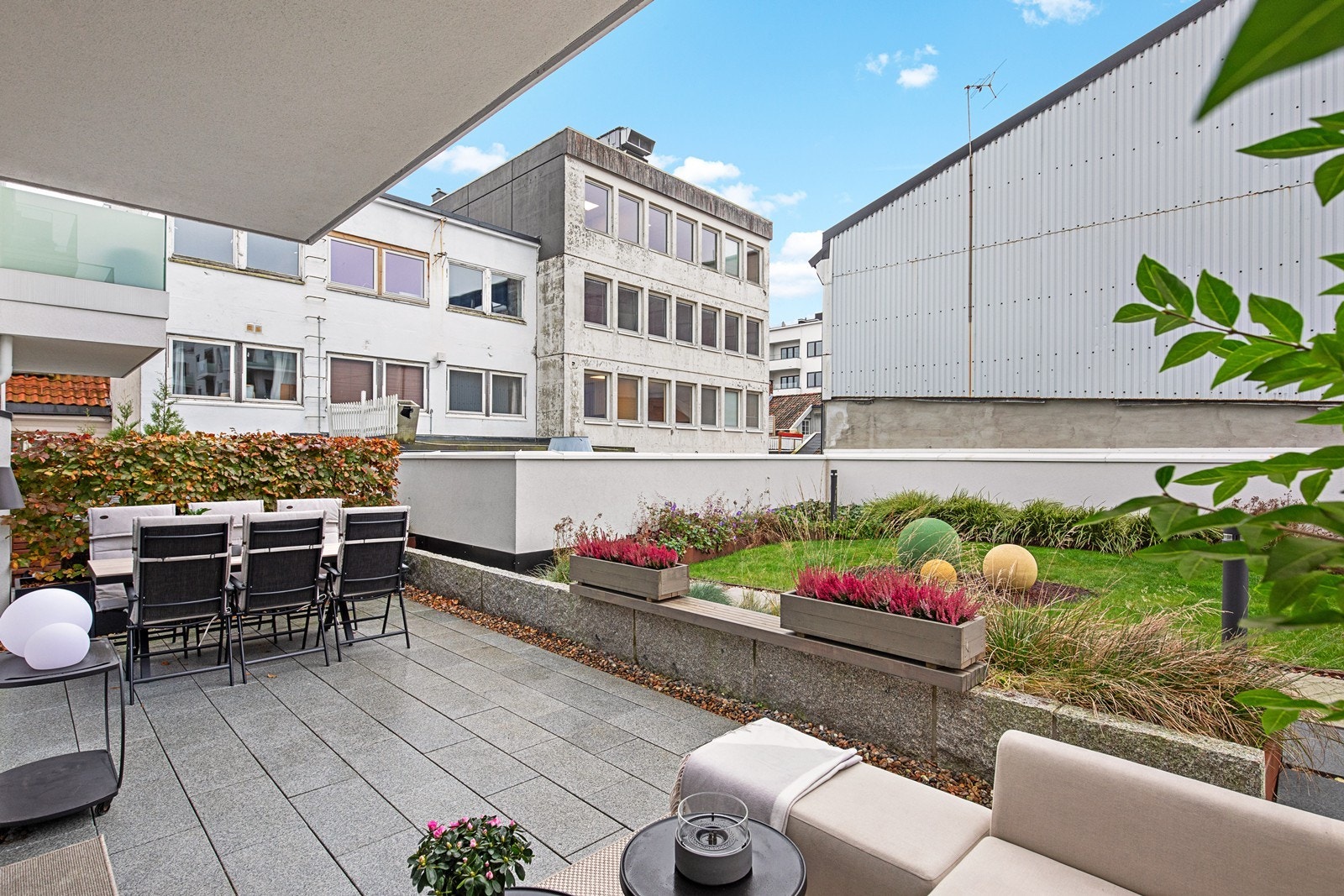 Solrik platting. Galleribilde
