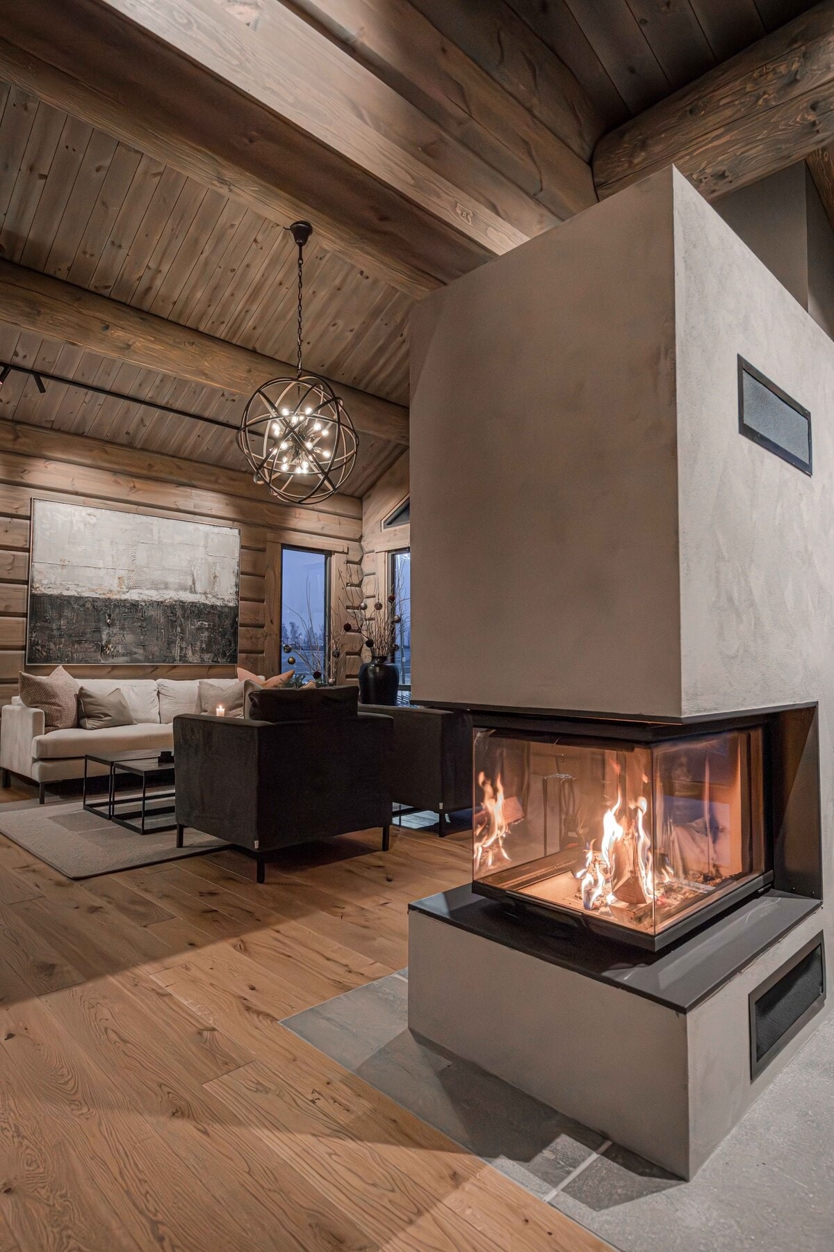 Koselig med peis! Foto fra Andor visningshytte på Hellerudsletta Galleribilde