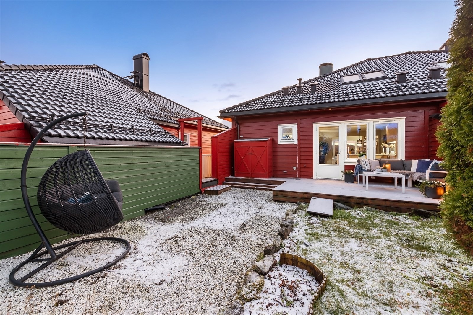 Hagen ligger vestvendt og nyter gode solforhold. Galleribilde