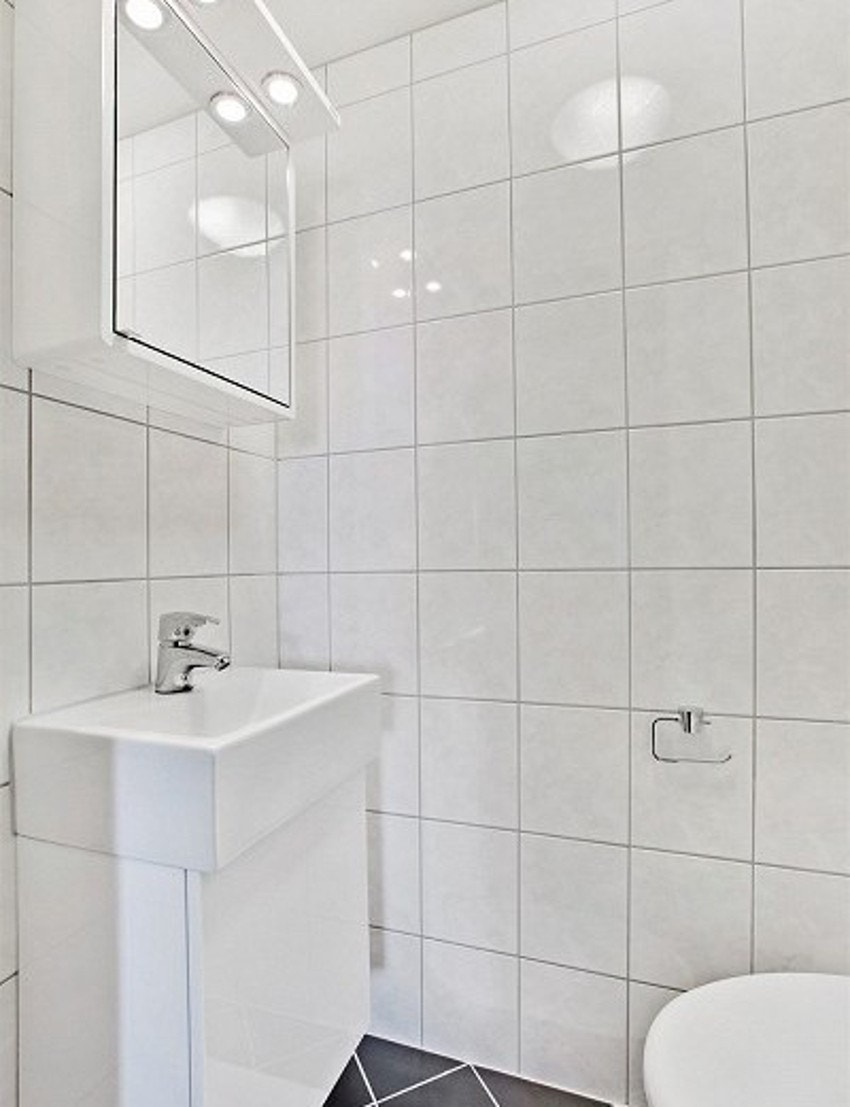 Flislagt toalettrom fra 2007 Galleribilde