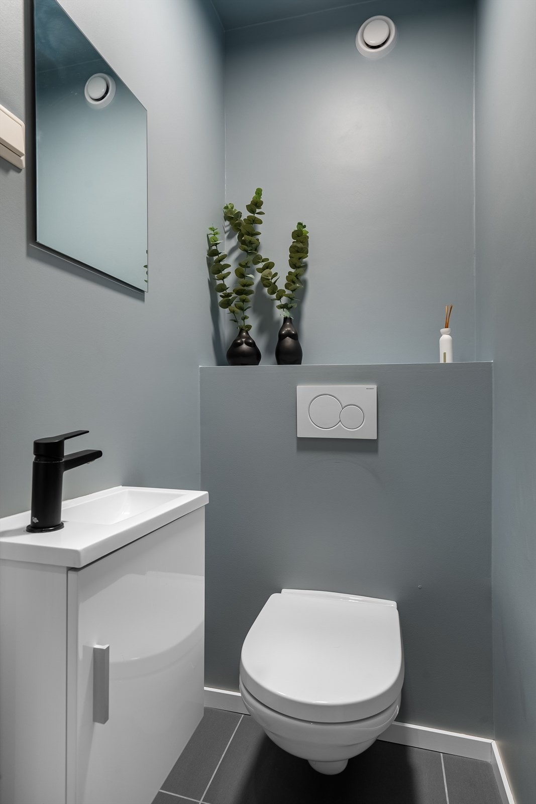 Toalett Galleribilde