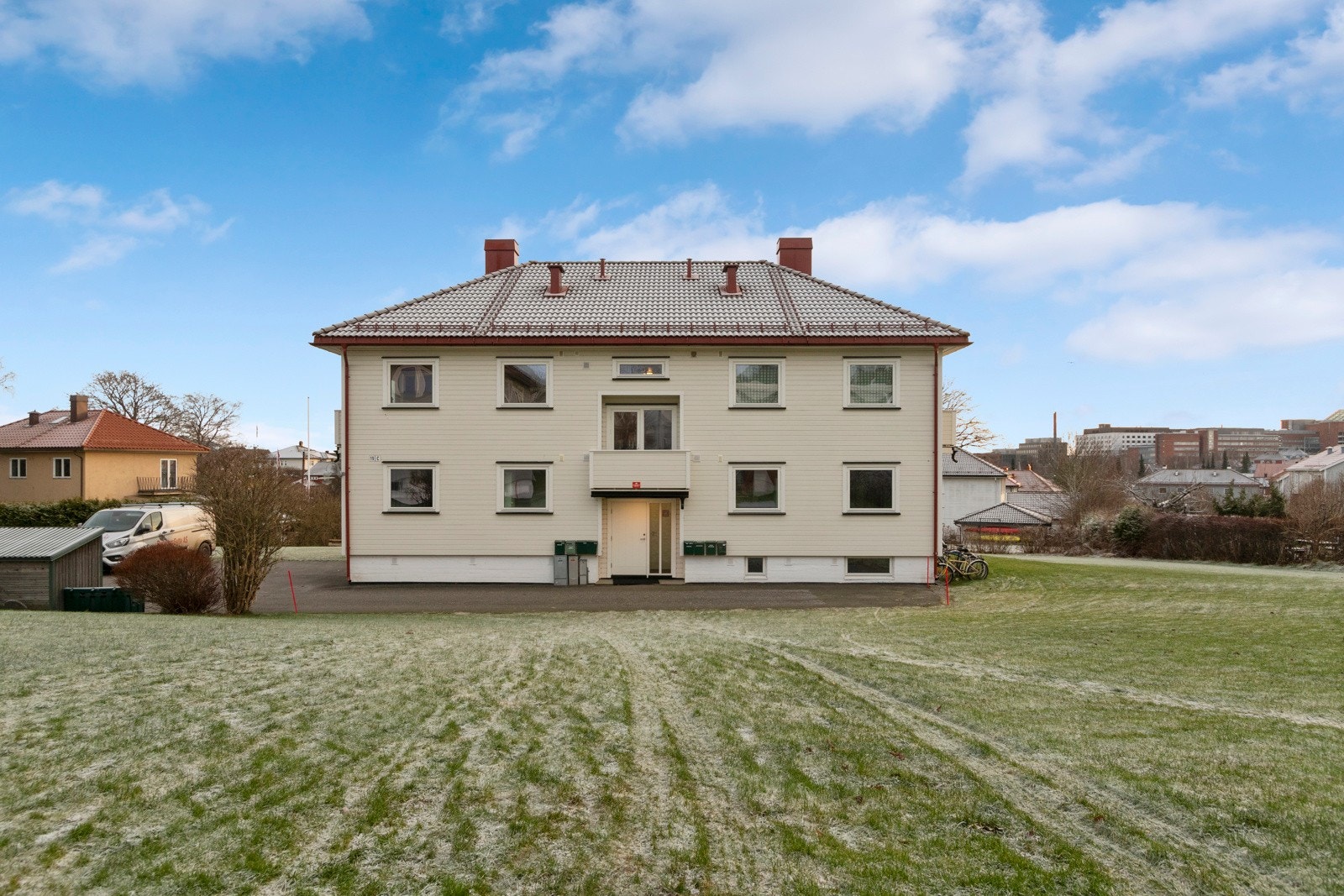 Stort og veldrevet borettslag, med 96 andelsleiligheter. Galleribilde