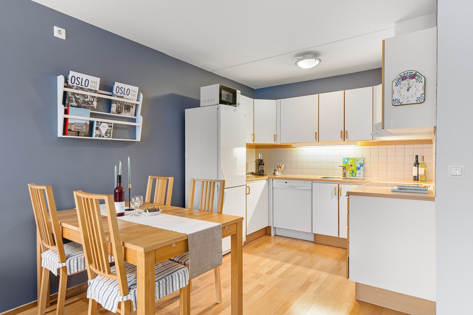 Original kjøkkeninnredning fra Myresjøkjøkken Galleribilde