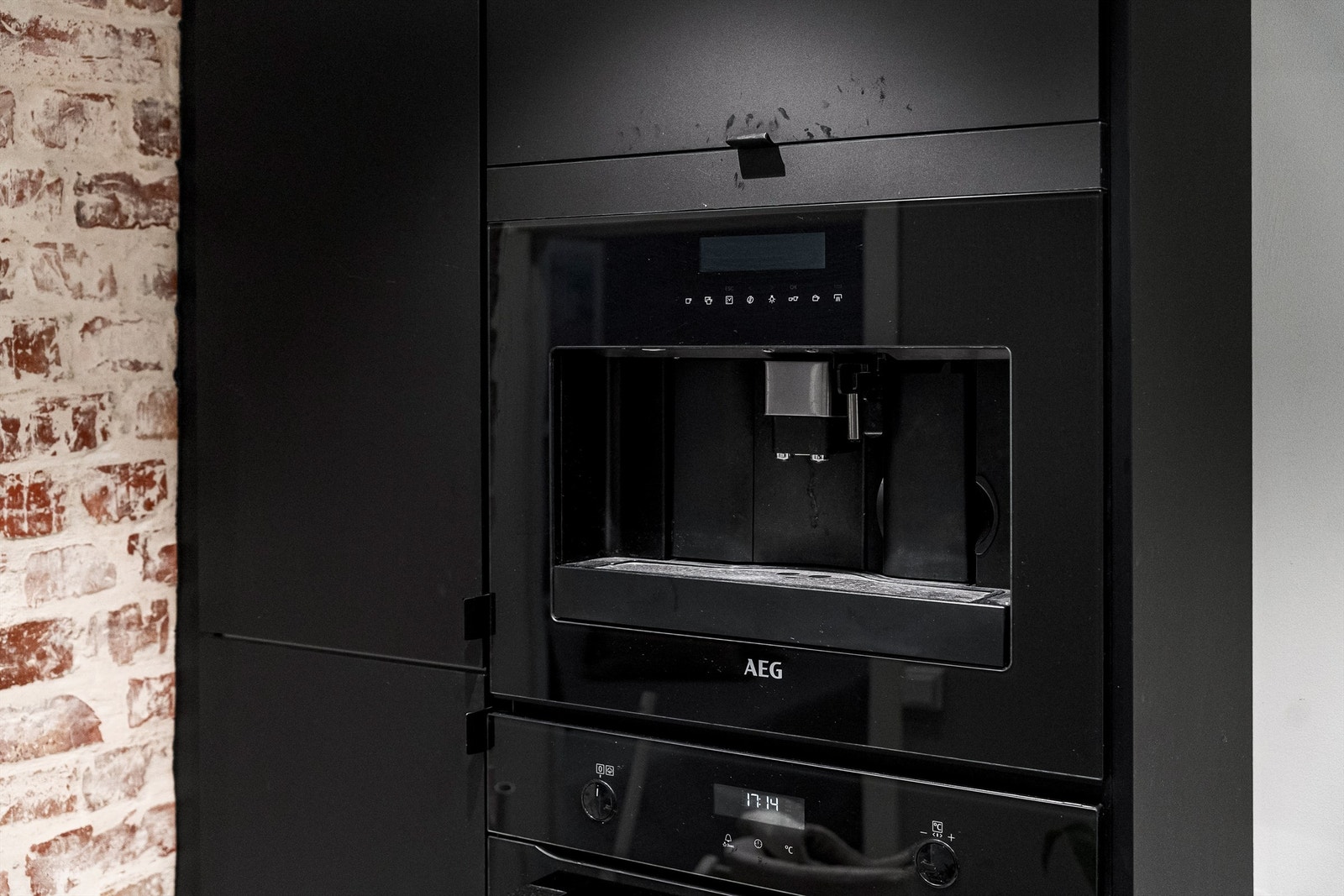 Integrert kaffimaskin som gir et preg av luksus i hverdagen. Galleribilde