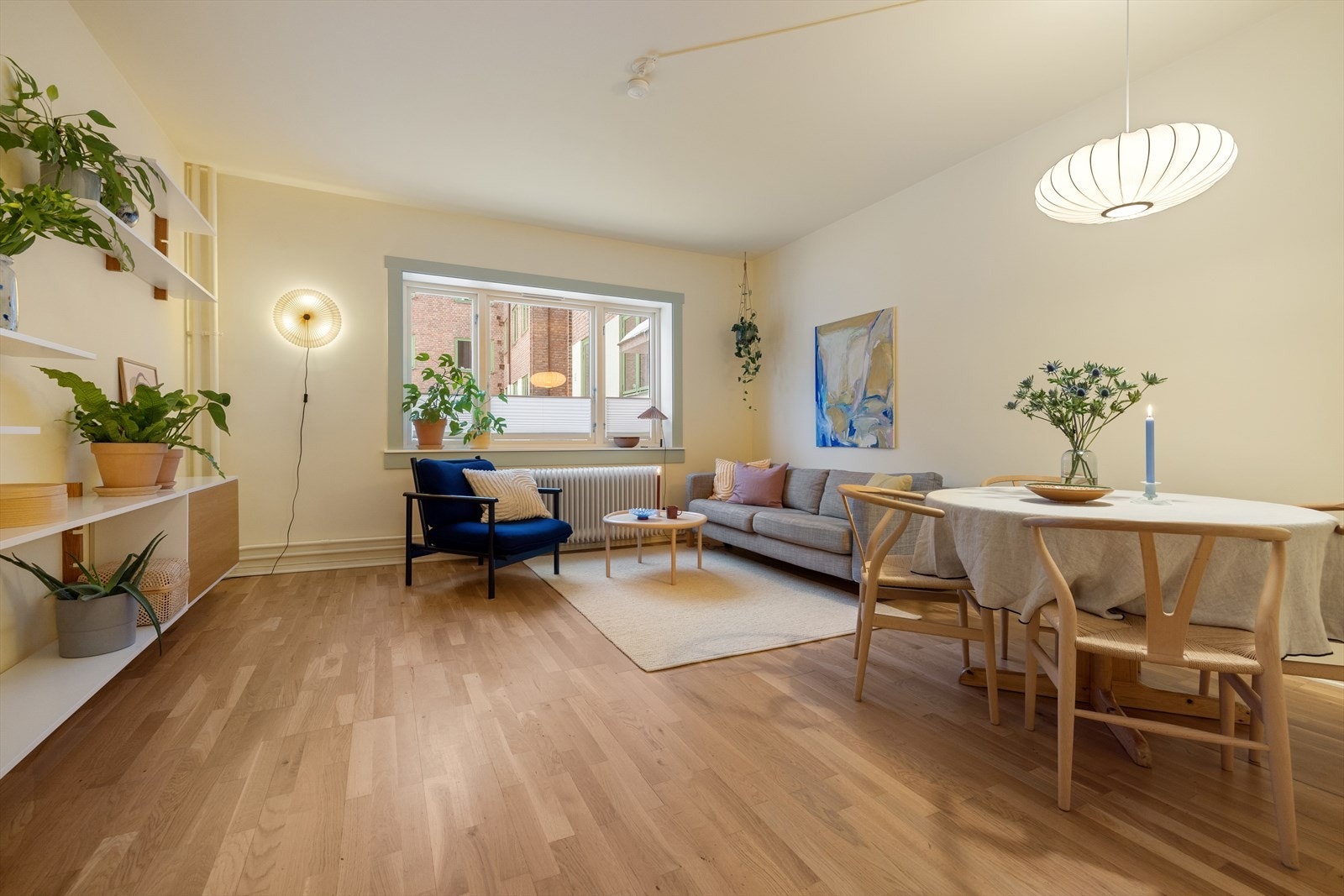 Stian M. Baklie har gleden av å presentere Sandefjordgata 5F! Galleribilde