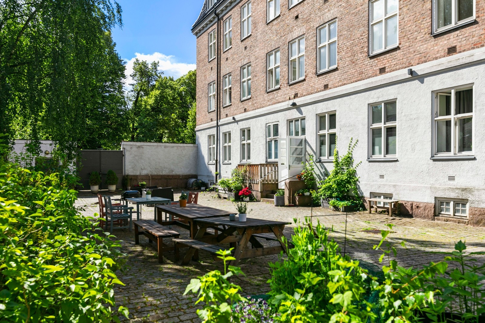 Lys og tiltalende 3-roms med hyggelig utsyn mot Botanisk hage Galleribilde