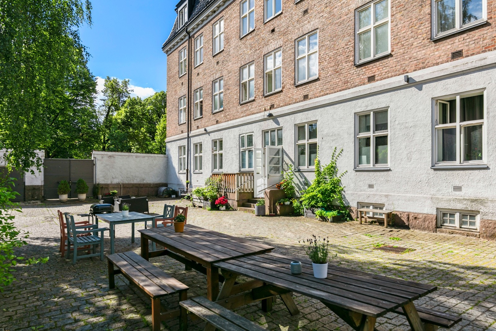 Det er mange sittegrupper for sosiale lag, eller en rolig kaffekopp Galleribilde