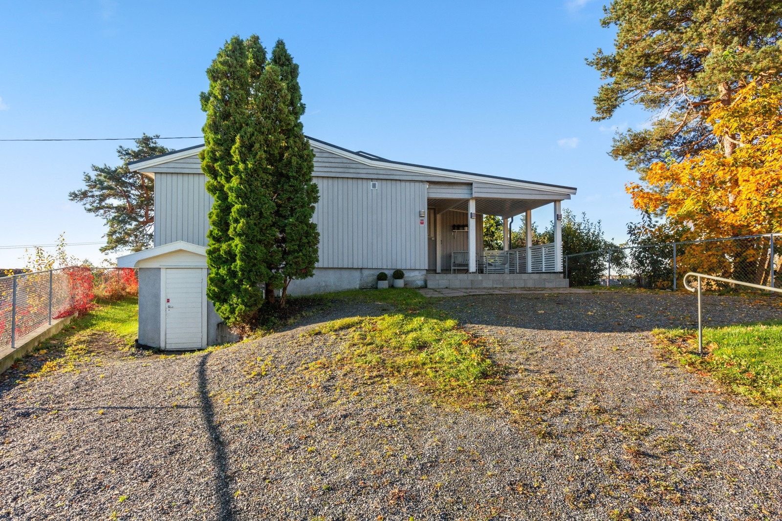 Tomt på 1 220kvm. Galleribilde