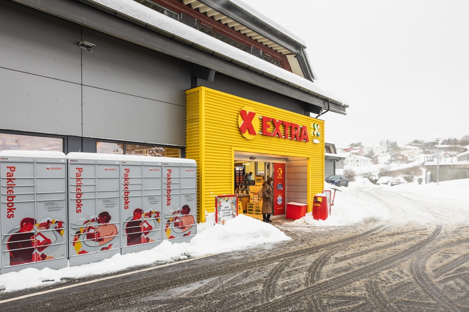Nærmeste dagligvarebutikk er Coop Extra, som ligger ca. 8 minutters gange unna. Galleribilde