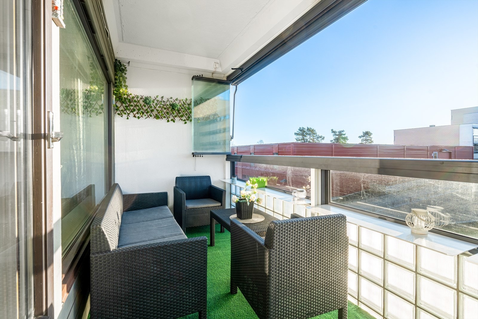 Her har du sol gjennom hele dagen Galleribilde