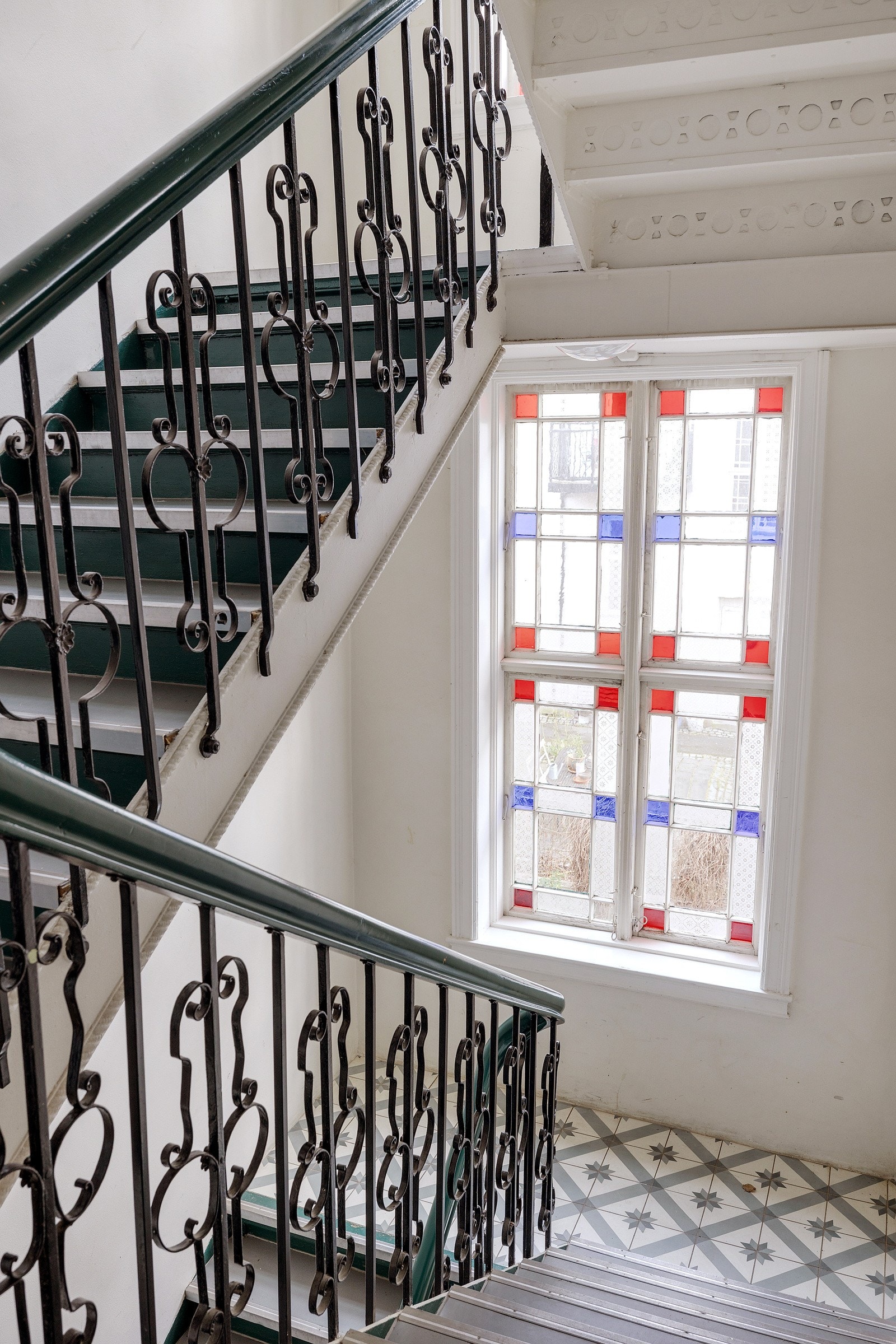 Leiligheten disponerer bod både på loft og i kjeller. Galleribilde