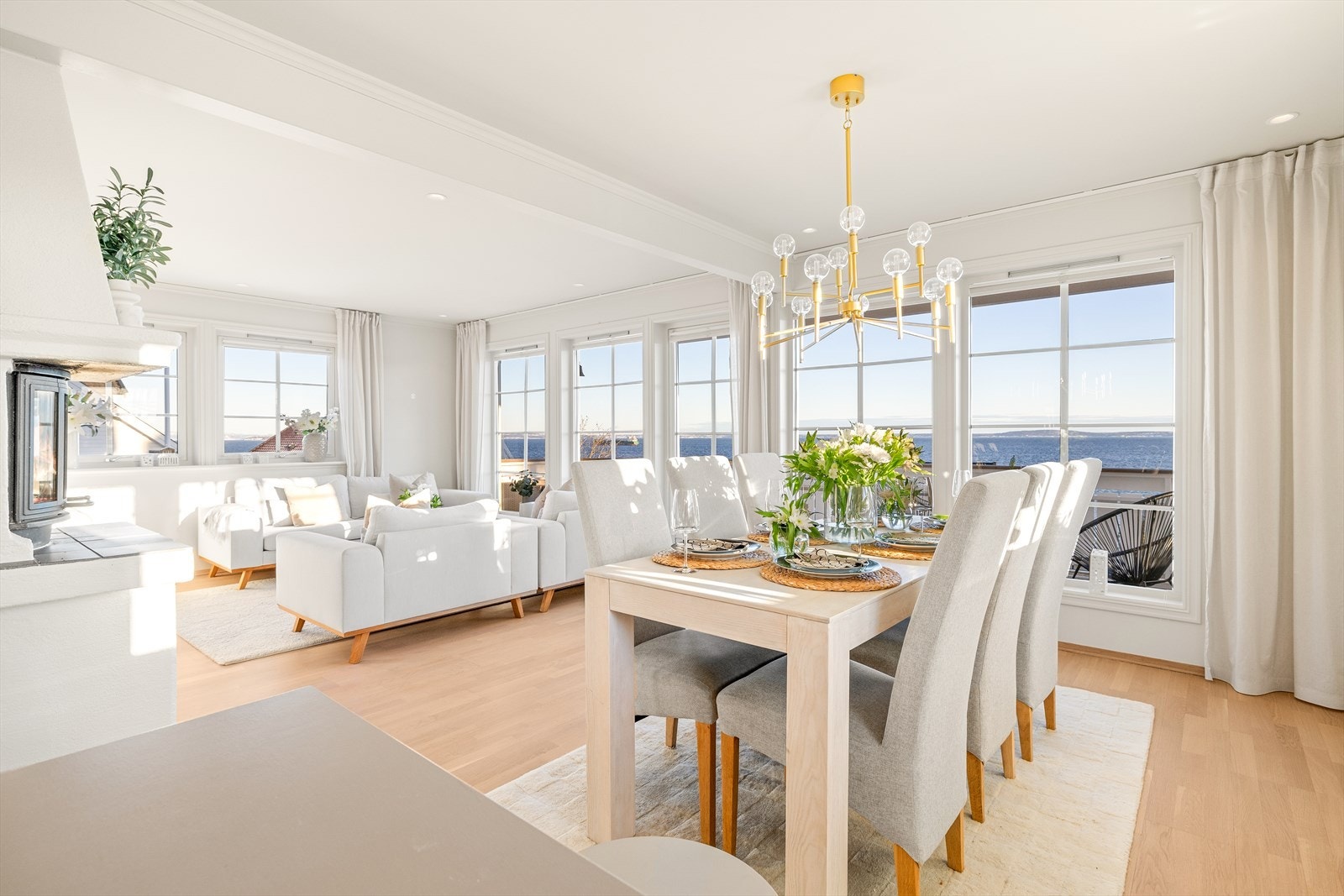 Nordvik v/Jørgen og Caroline har gleden av å ønske velkommen til Åsgårdstrandsveien 360! Galleribilde