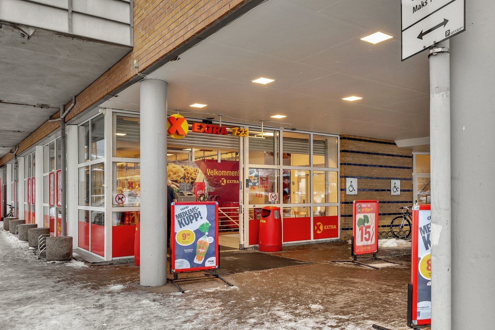 Coop Extra befinner seg i samme bygg. Galleribilde