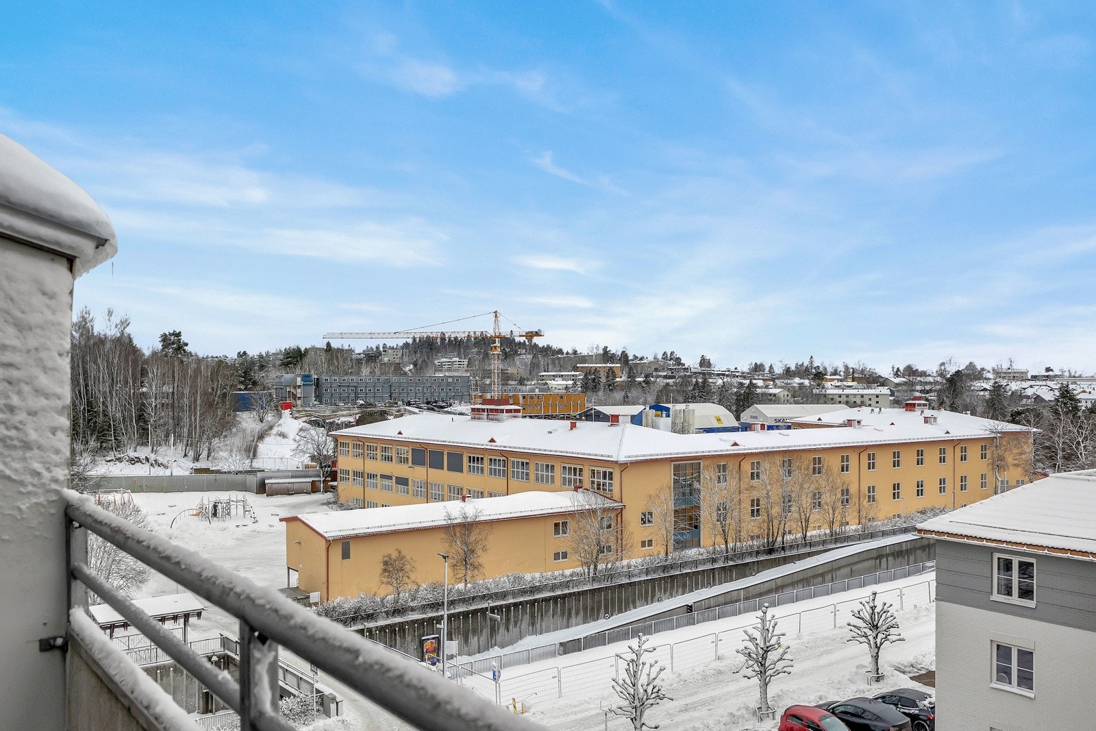 Utsyn fra balkong. Galleribilde