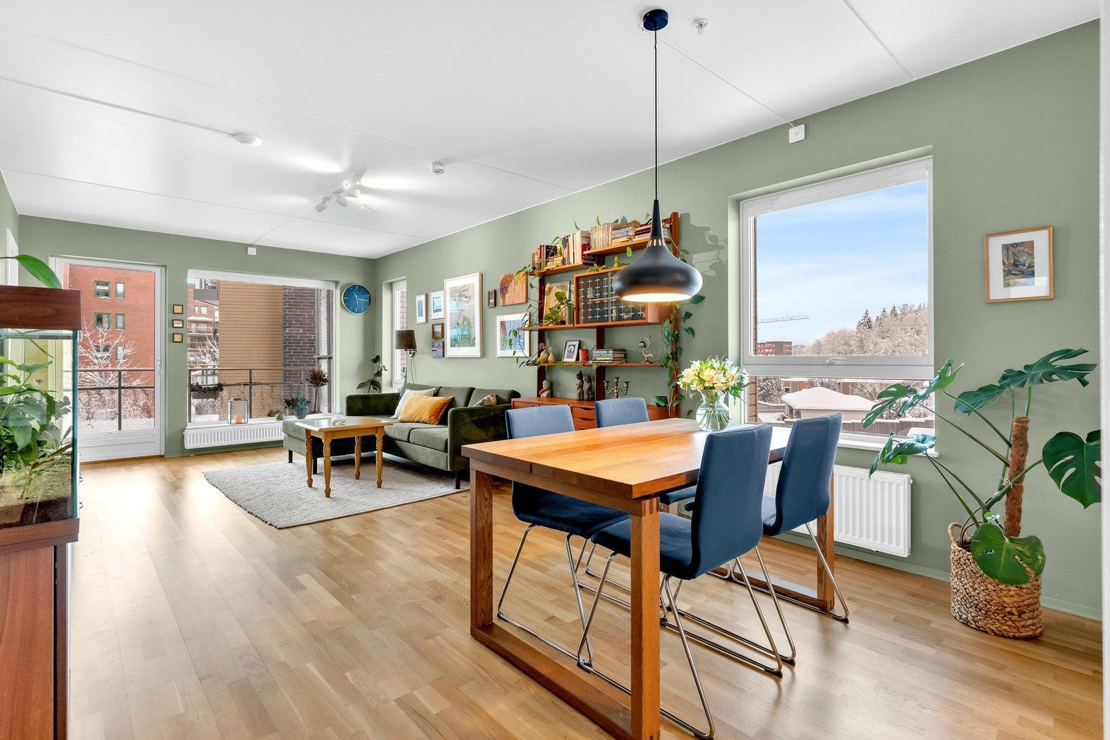 Inviter venner og familie på middag! Galleribilde