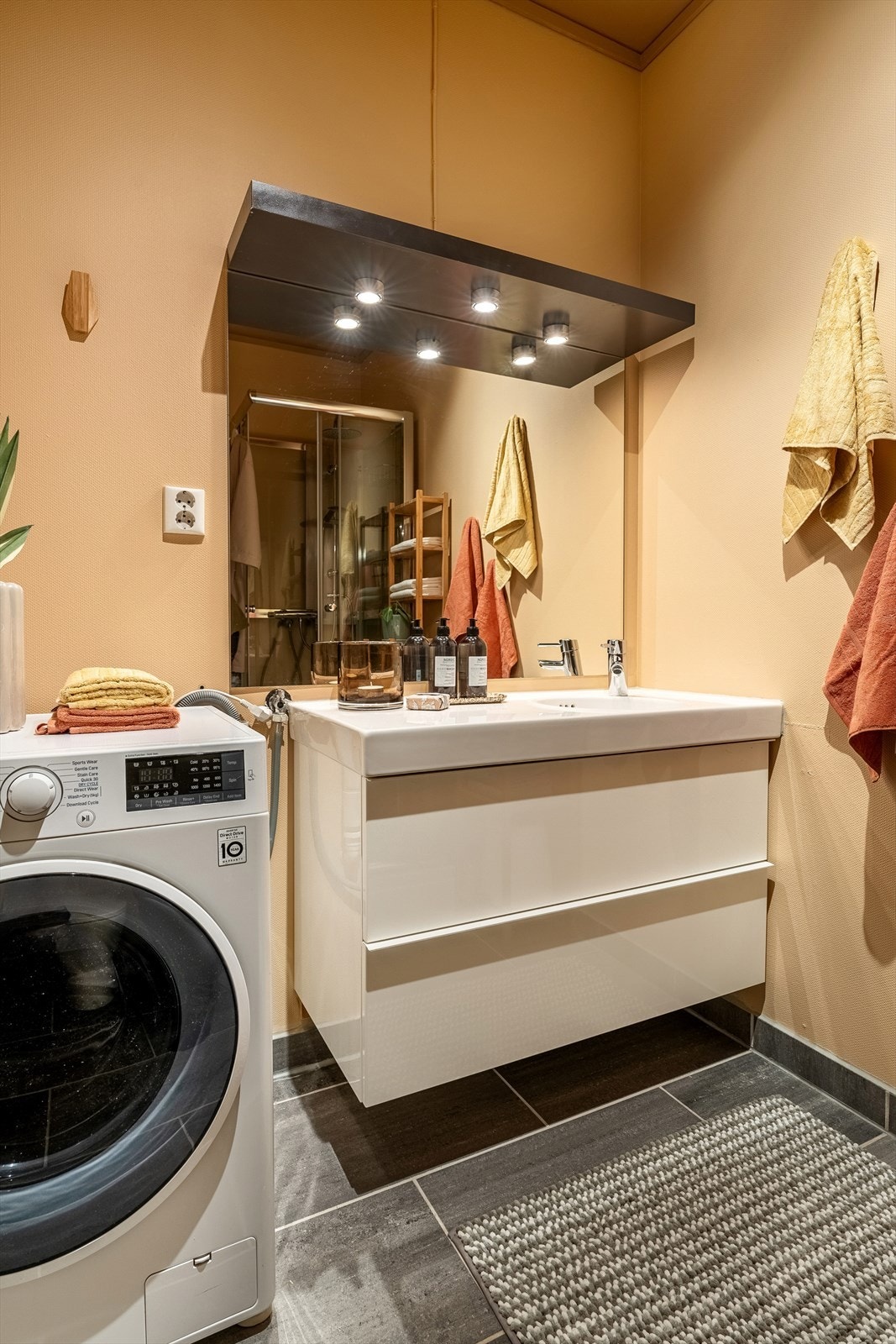 Badet er oppmalt i desember 2024. Galleribilde